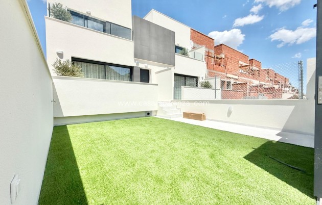 Adosado - Obra nueva - Cox - San Fernando