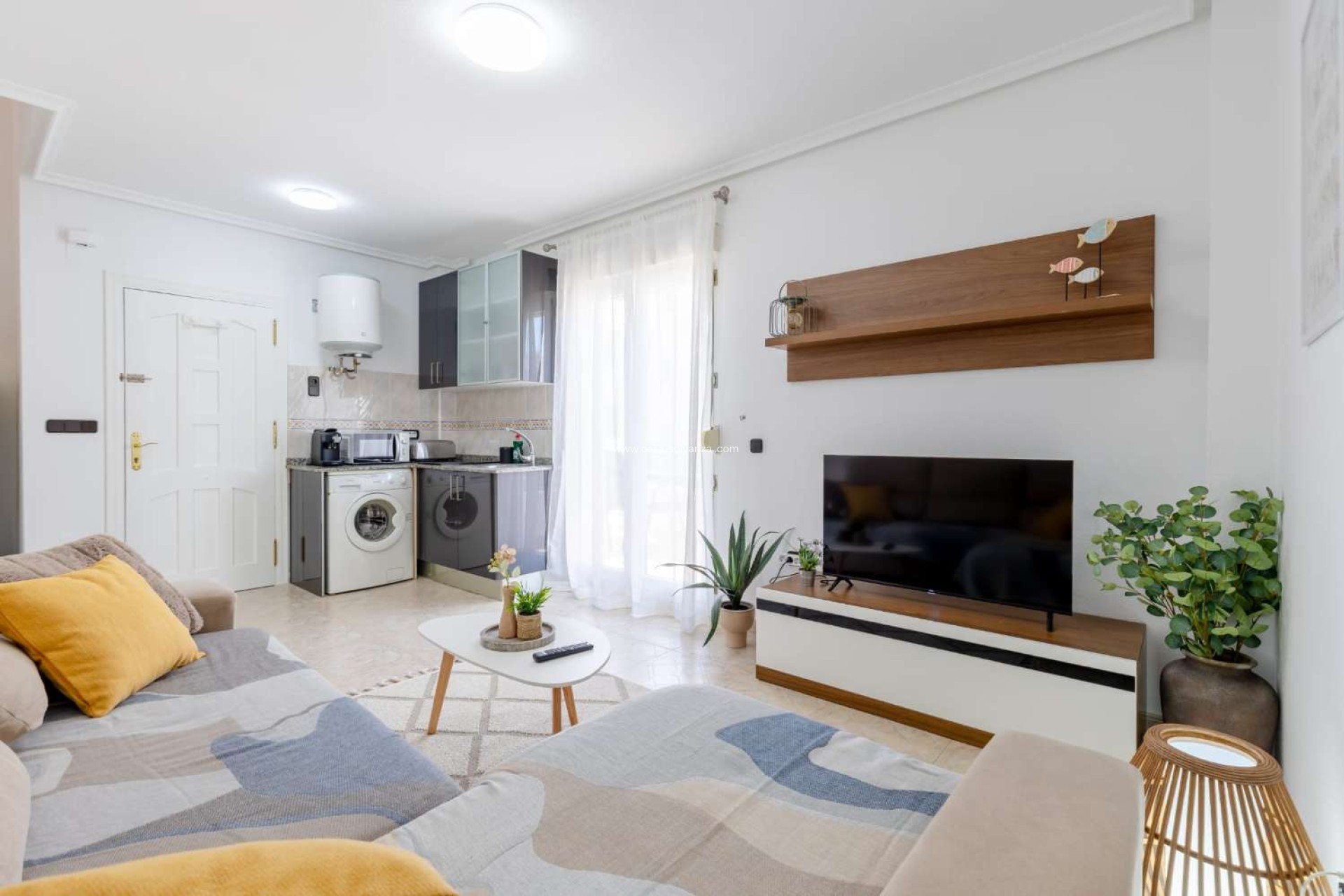 Alquiler a largo plazo - Apartamento / piso - Orihuela - La Zenia