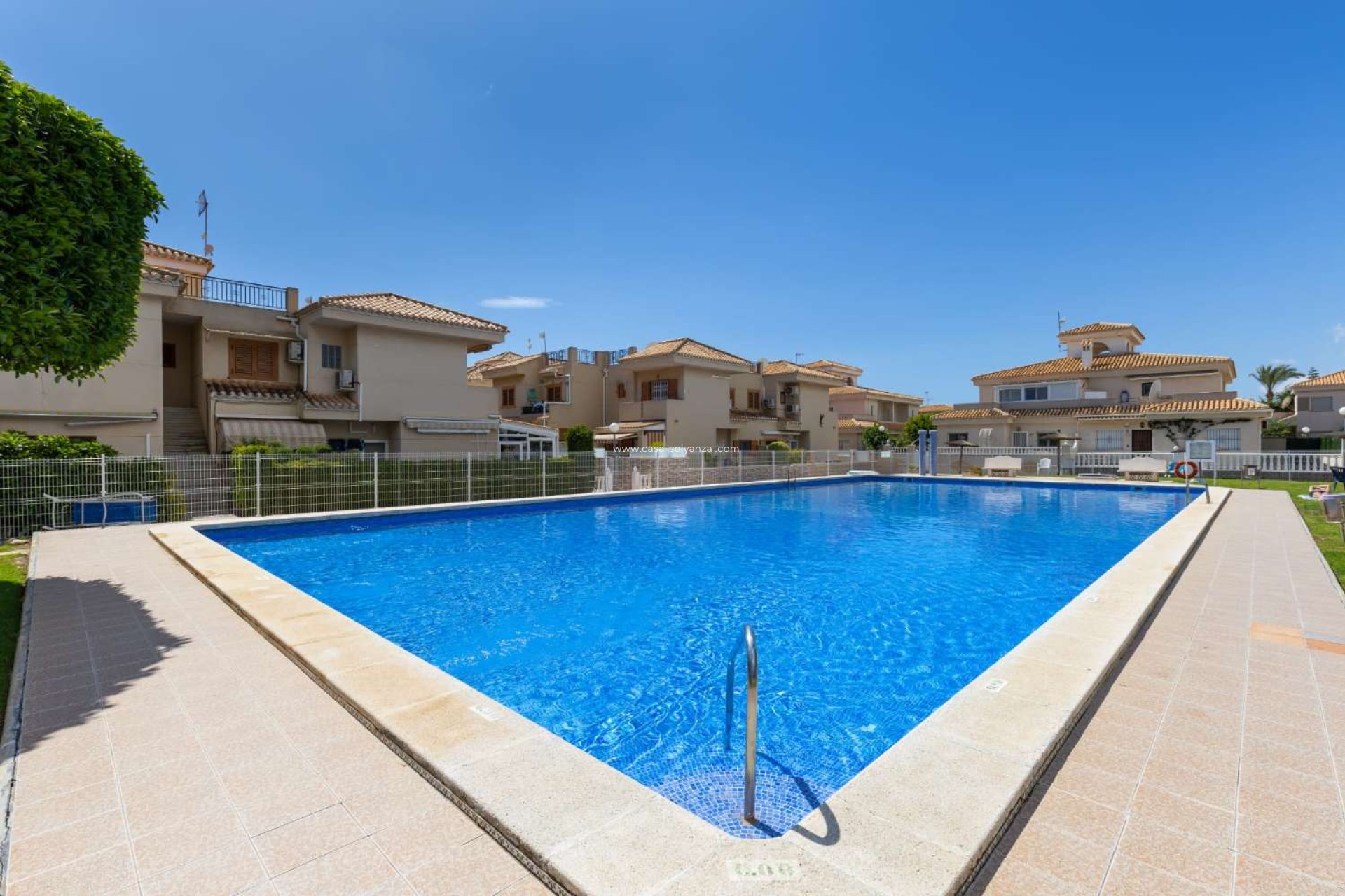 Alquiler a largo plazo - Apartamento / piso - Orihuela - La Zenia