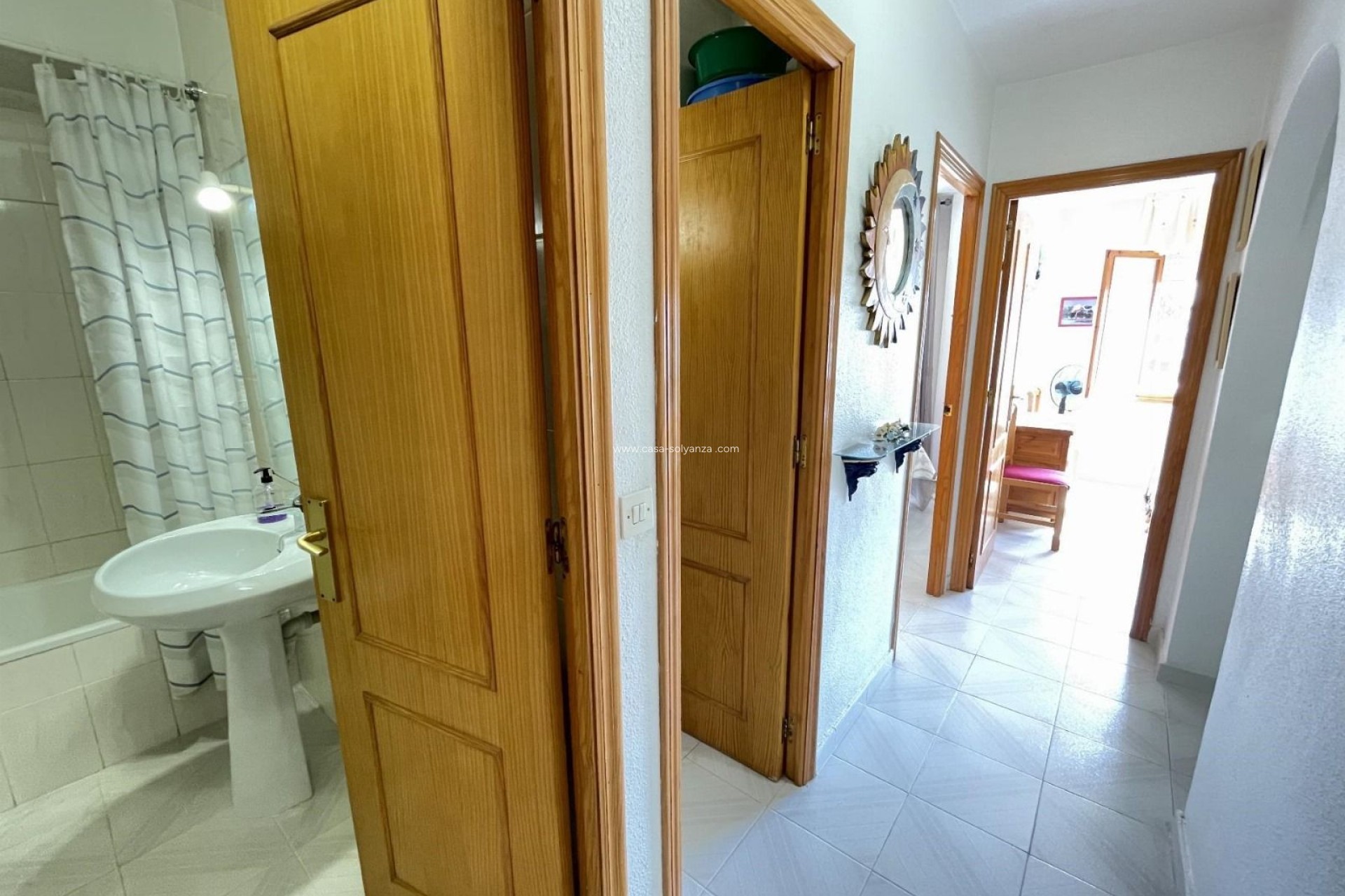 Alquiler a largo plazo - Apartamento / piso - Torrevieja - Playa De Los Naufragos