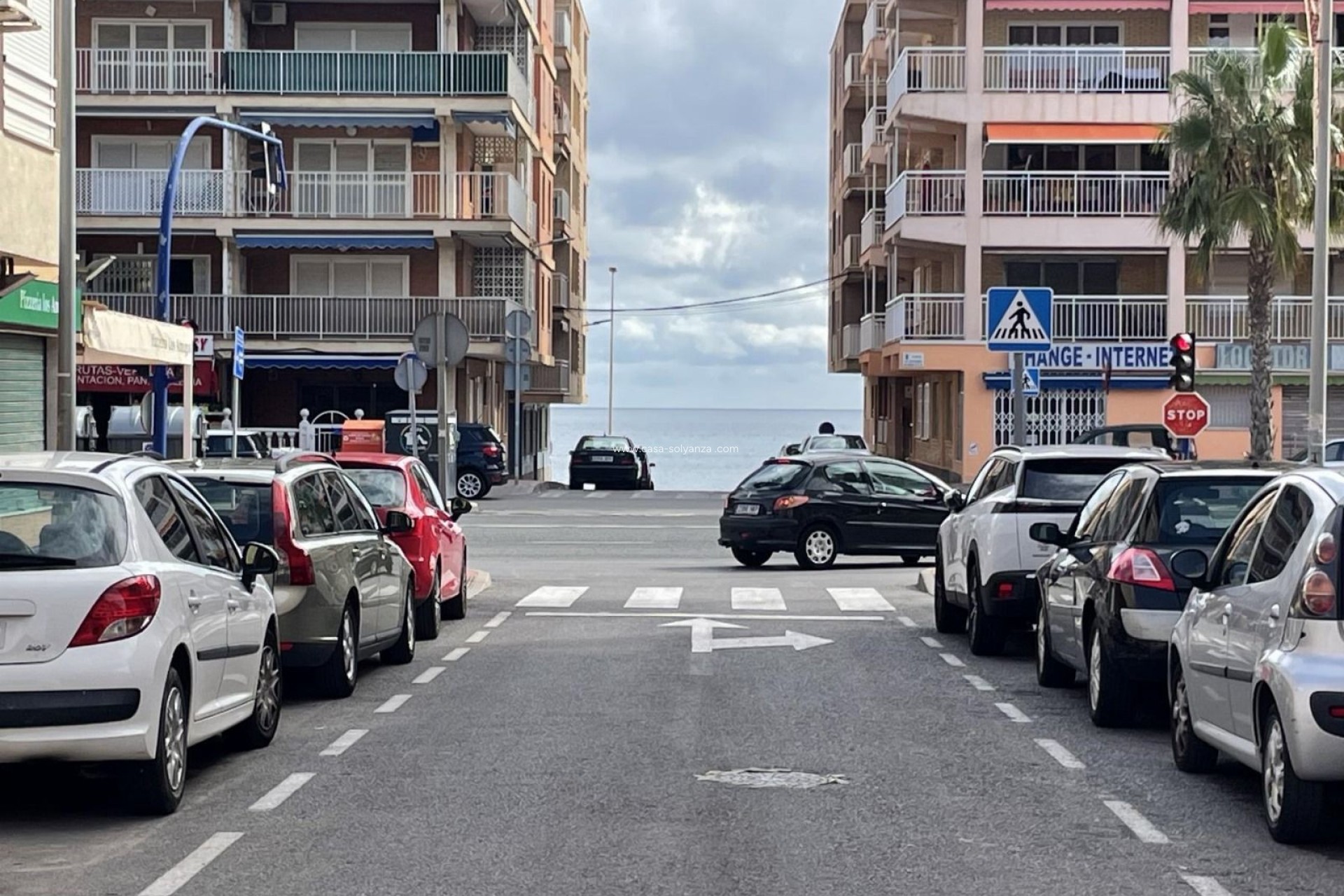 Alquiler a largo plazo - Apartamento / piso - Torrevieja - Playa De Los Naufragos