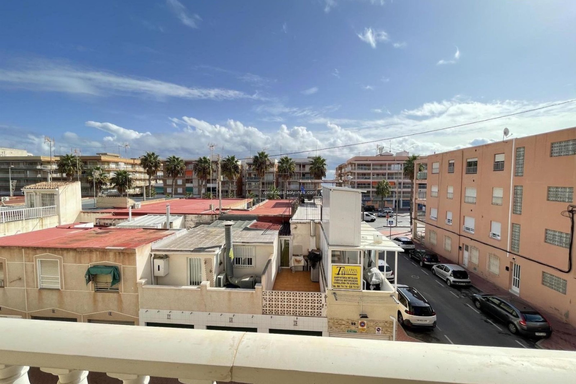 Alquiler a largo plazo - Apartamento / piso - Torrevieja - Playa De Los Naufragos