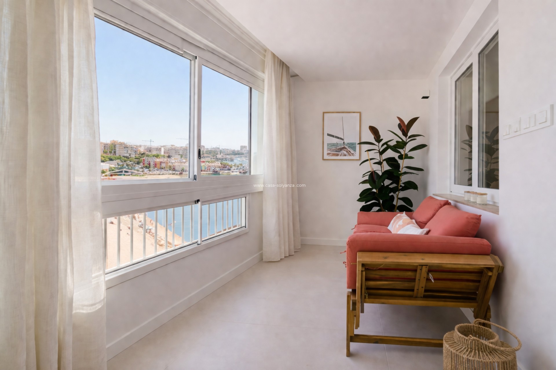 Alquiler a largo plazo - Apartamento / piso - Torrevieja - Playa del Acequión