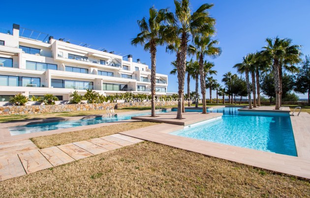Apartamento / piso - Reventa - Las Colinas Golf Resort - Las Colinas Golf Resort