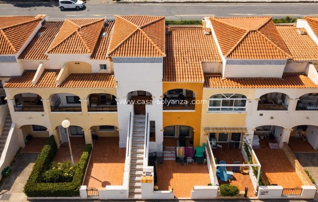 Apartamento / piso - Reventa - Los Altos - Los Altos