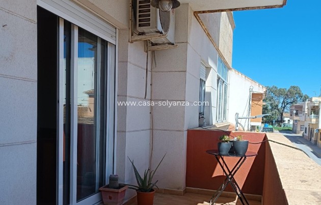 Apartamento / piso - Reventa - Los Montesinos - Los Montesinos Centro