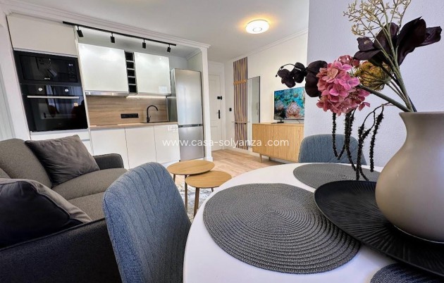 Apartamento / piso - Reventa - Torrevieja - Center