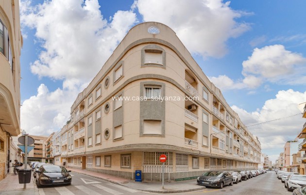 Apartamento / piso - Reventa - Torrevieja - Center