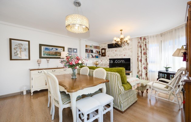 Apartamento / piso - Reventa - Torrevieja - Center