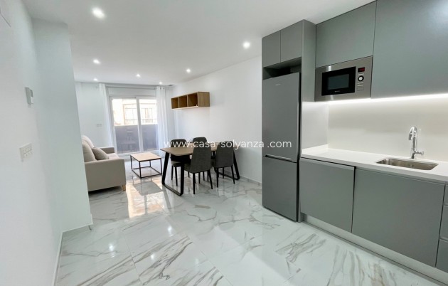 Apartamento / piso - Reventa - Torrevieja - CSCF-42708