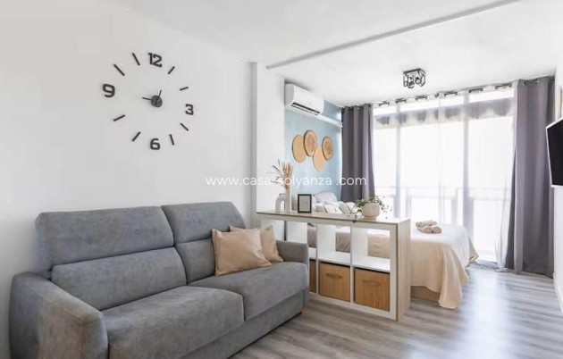 Apartamento / piso - Reventa - Torrevieja - El chaparral