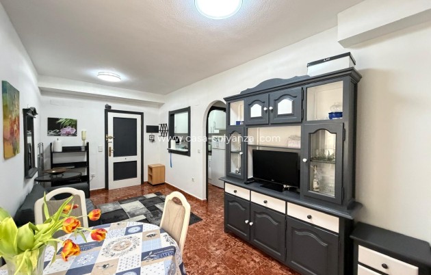Apartamento / piso - Reventa - Torrevieja - Estacion Autobuses
