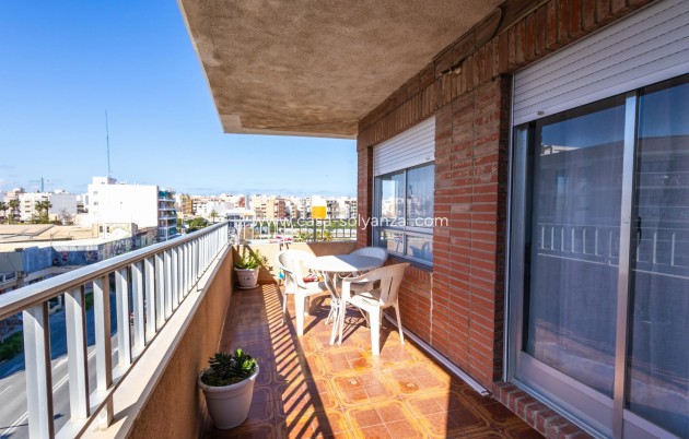 Apartamento / piso - Reventa - Torrevieja - Playa del Acequión