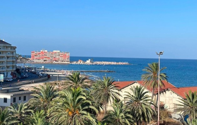 Apartamento / piso - Reventa - Torrevieja - Playa del Cura