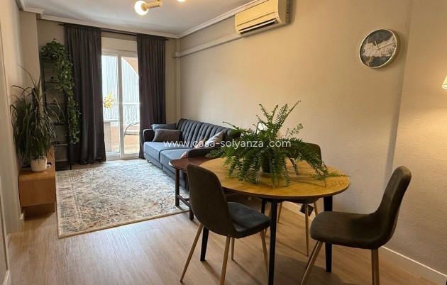 Apartamento / piso - Reventa - Torrevieja - Playa del Cura