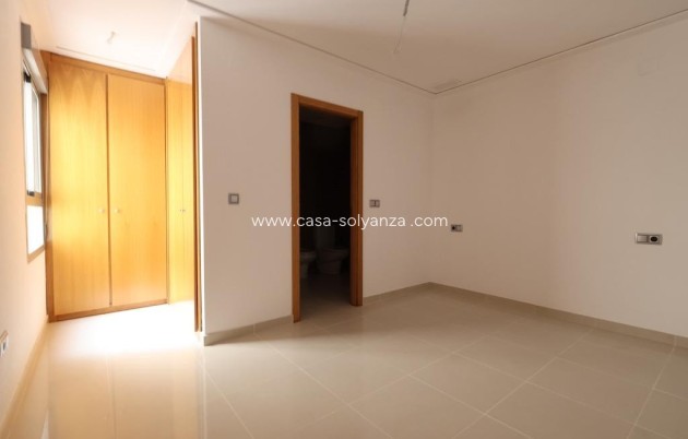 Apartamento / piso - Reventa - Torrevieja - Torrevieja Centro