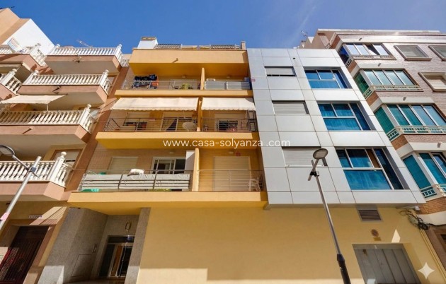 Apartamento / piso - Reventa - Torrevieja - Torrevieja Centro