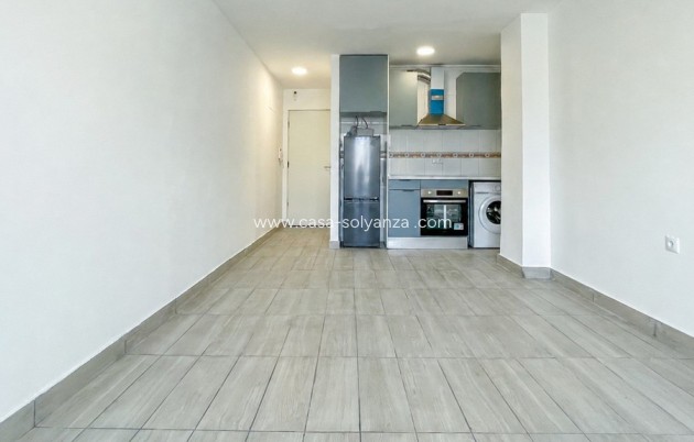 Apartamento / piso - Reventa - Torrevieja - Torrevieja Centro