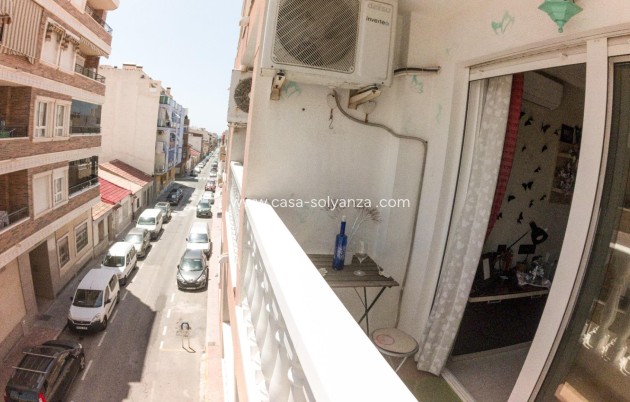 Apartamento / piso - Reventa - Torrevieja - Torrevieja