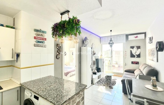 Apartamento / piso - Reventa - Torrevieja - Torrevieja