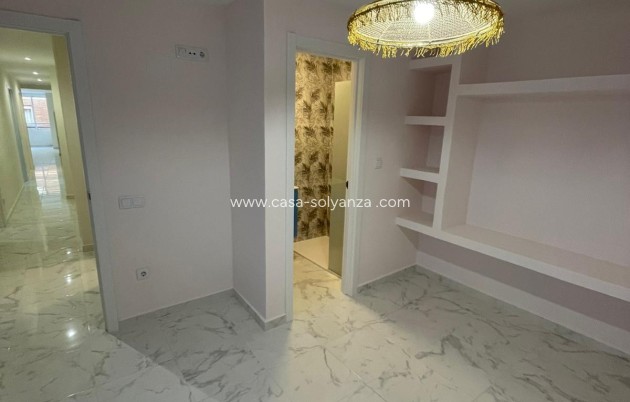 Apartamento / piso - Reventa - Torrevieja - Torrevieja