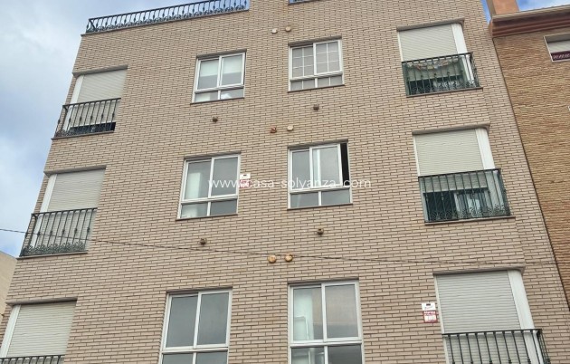 Apartment / flat - Resale - Almoradí - Centro