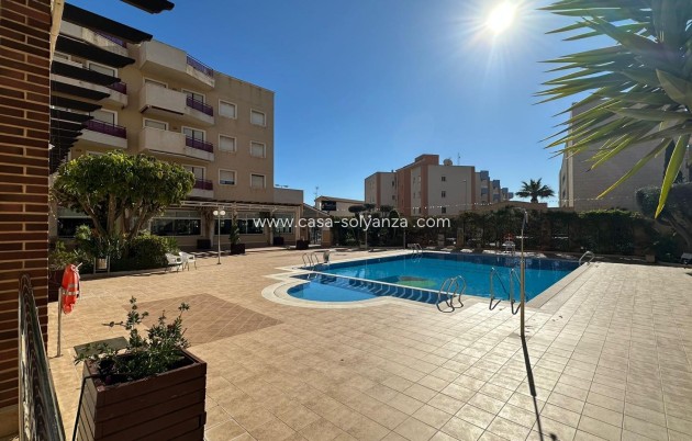 Apartment / flat - Resale - Orihuela Costa - Campoamor