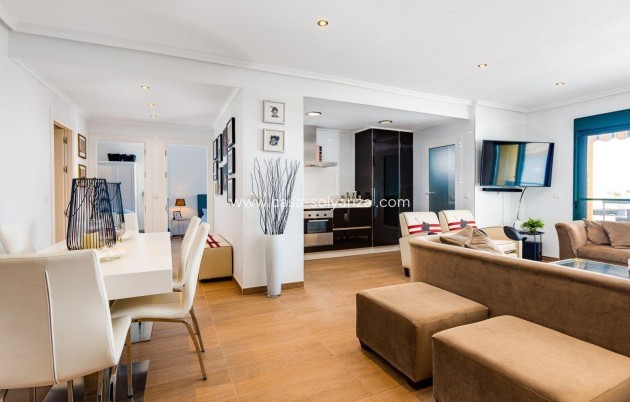 Apartment / flat - Resale - Orihuela Costa - Villamartín