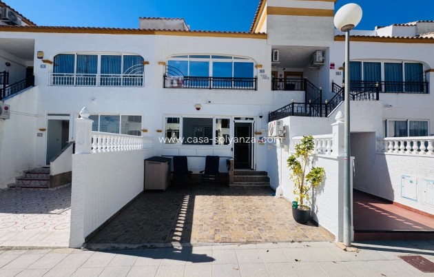 Apartment / flat - Resale - Orihuela - Vistabella Golf