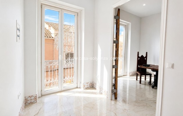 Apartment / flat - Resale - Pinoso - Pinoso Centro