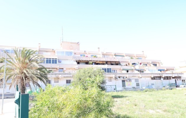 Apartment / flat - Resale - Punta Prima - Costa Blanca