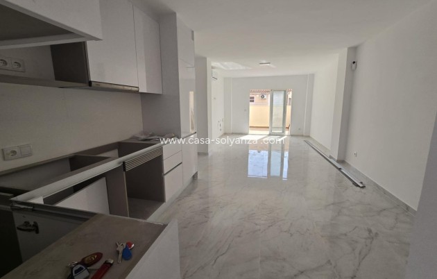 Apartment / flat - Resale - Torrevieja - Acequion
