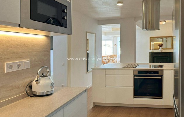 Apartment / flat - Resale - Torrevieja - Center