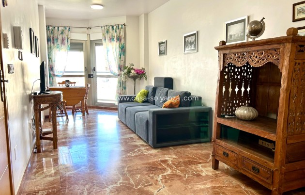 Apartment / flat - Resale - Torrevieja - Center