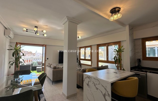 Apartment / flat - Resale - Torrevieja - Center