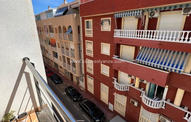 Apartment / flat - Resale - Torrevieja - Center