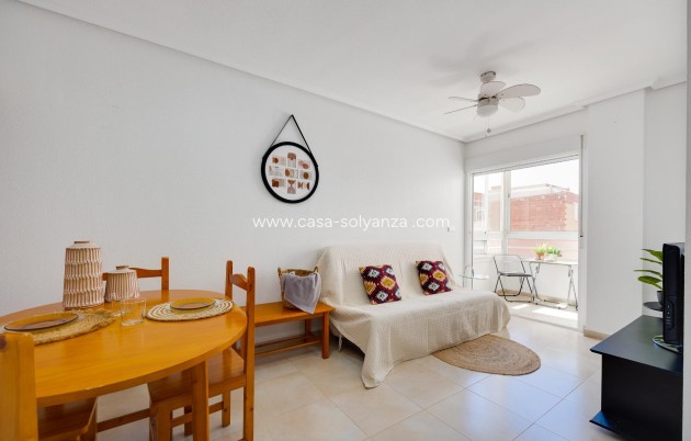 Apartment / flat - Resale - Torrevieja - Center