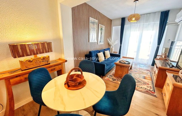 Apartment / flat - Resale - Torrevieja - Center
