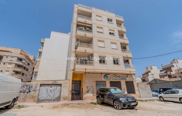 Apartment / flat - Resale - Torrevieja - Costa Blanca