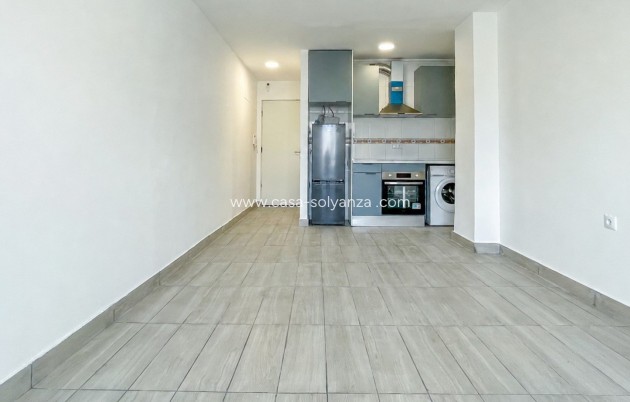 Apartment / flat - Resale - Torrevieja - Costa Blanca