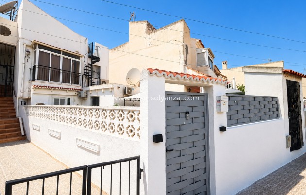 Apartment / flat - Resale - Torrevieja - Costa Blanca