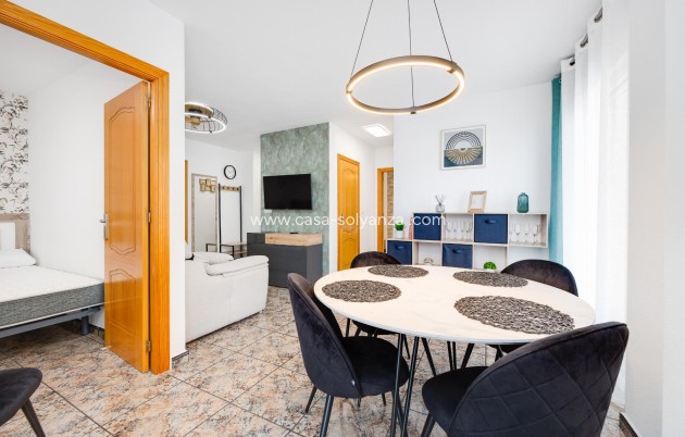 Apartment / flat - Resale - Torrevieja - Costa Blanca