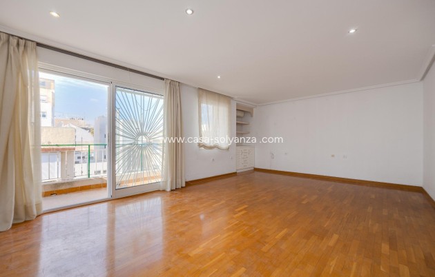 Apartment / flat - Resale - Torrevieja - Costa Blanca