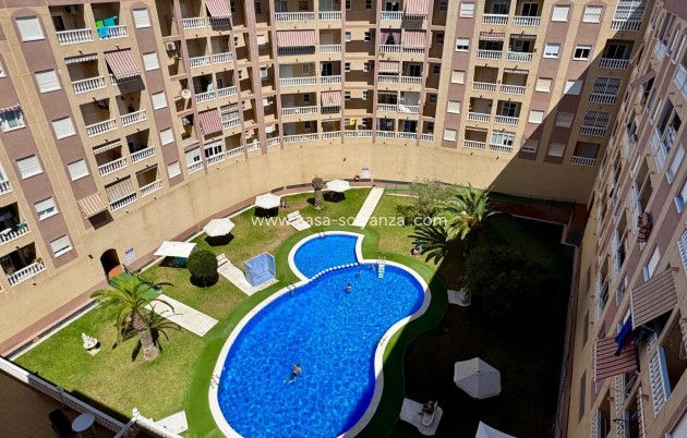 Apartment / flat - Resale - Torrevieja - Costa Blanca