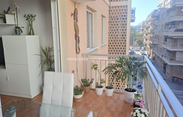 Apartment / flat - Resale - Torrevieja - Costa Blanca