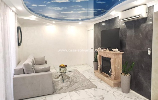 Apartment / flat - Resale - Torrevieja - Costa Blanca