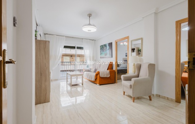 Apartment / flat - Resale - Torrevieja - Costa Blanca