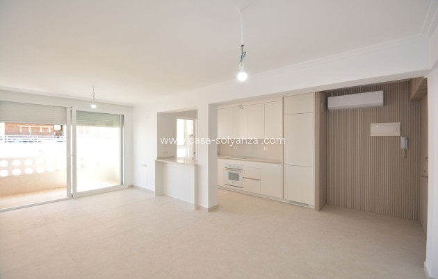 Apartment / flat - Resale - Torrevieja - Costa Blanca