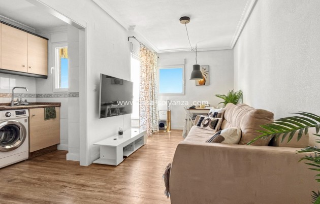 Apartment / flat - Resale - Torrevieja - Costa Blanca