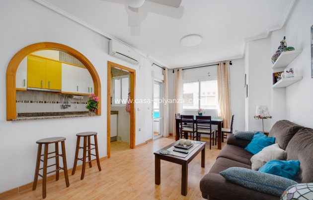 Apartment / flat - Resale - Torrevieja - Costa Blanca
